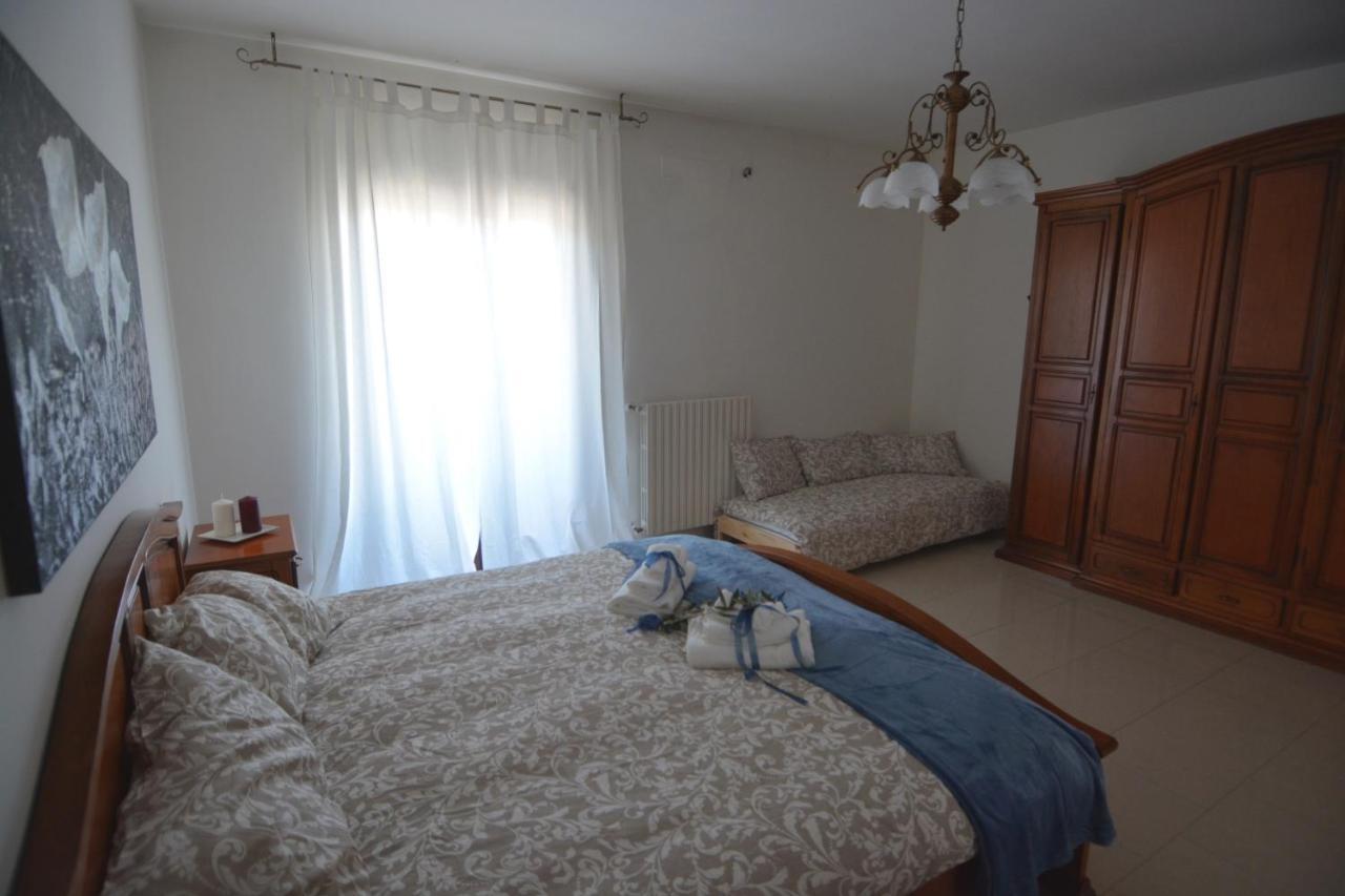 "La Casa Di Mariagrazia" Appartamento 4 Locali Sammichele Di Bari Extérieur photo