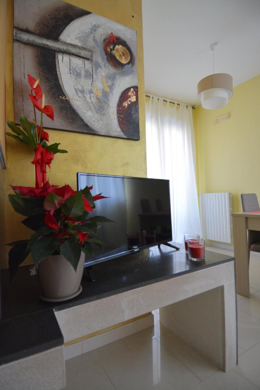 "La Casa Di Mariagrazia" Appartamento 4 Locali Sammichele Di Bari Extérieur photo