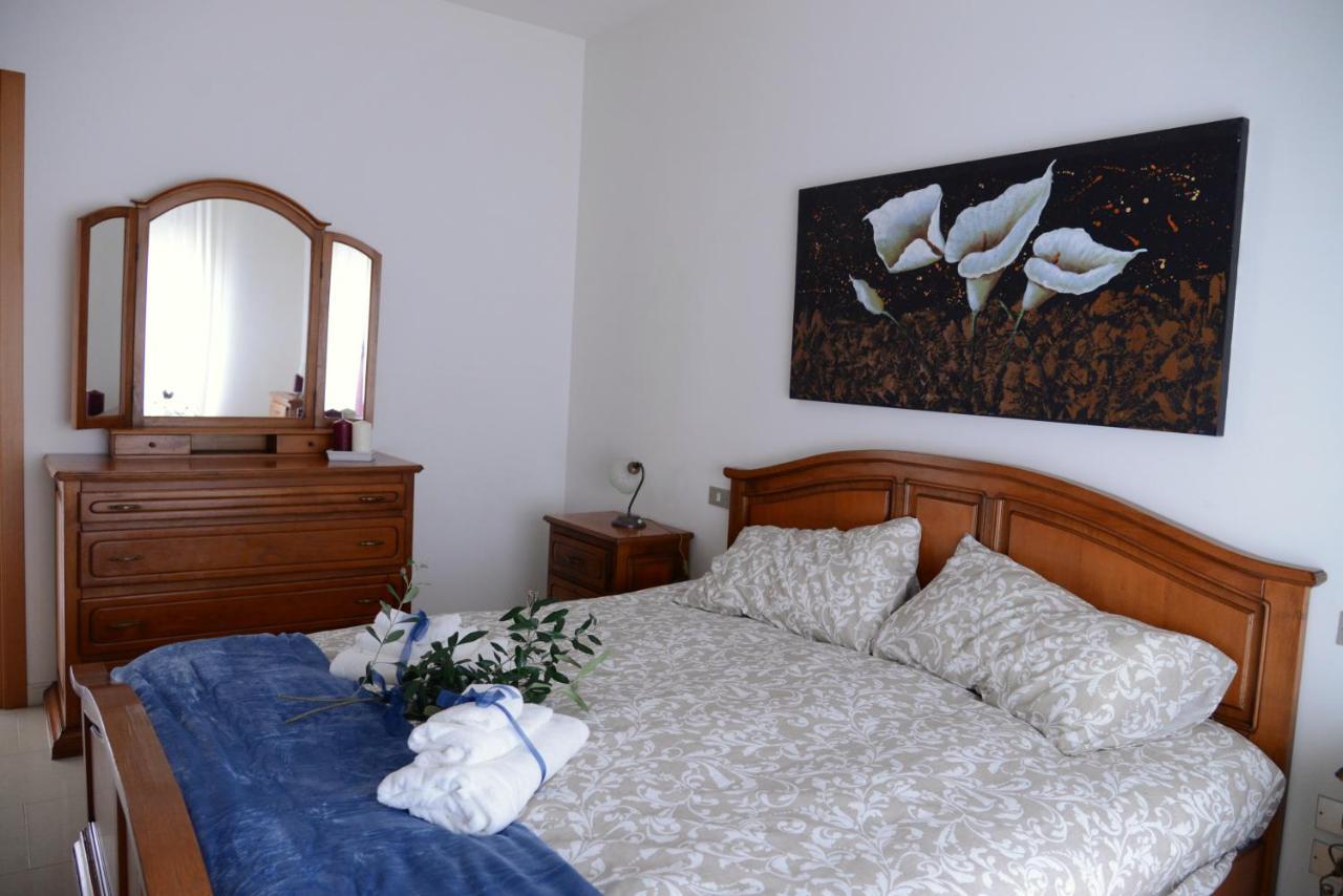 "La Casa Di Mariagrazia" Appartamento 4 Locali Sammichele Di Bari Extérieur photo